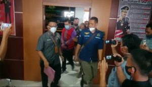Dua Tersangka Korupsi Rehab Pasar Cendrawasih Masuk Rutan