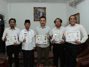 Bupati  Mengapresiasi Kinerja Tim Tekab 308 Satreskrim Polres Lampung Utara Dengan Piagam Penghargaan
